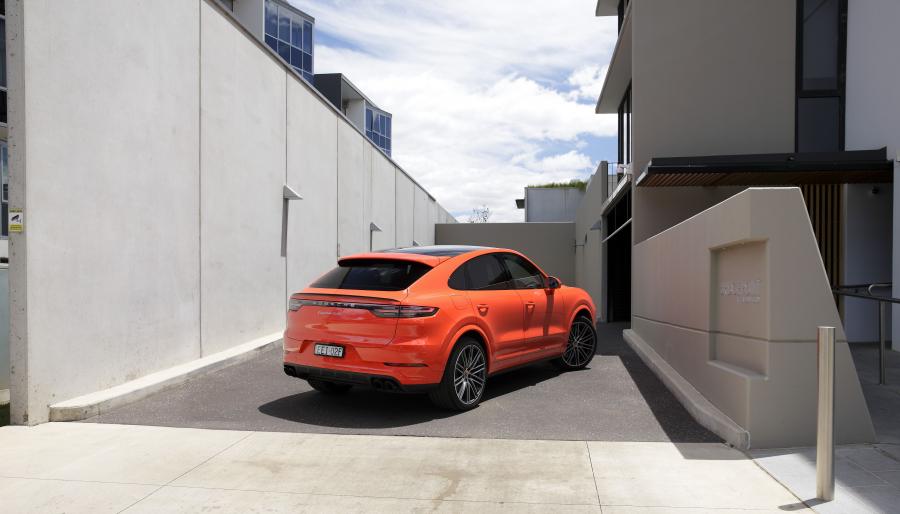  Porsche Cayenne Turbo Coupe 2019 года  (AU) (фото 27 из 40)